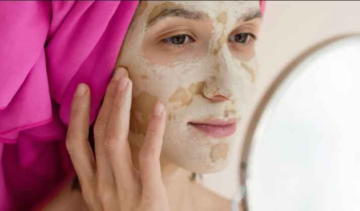Multani Mitti facepack for Holi removal at home